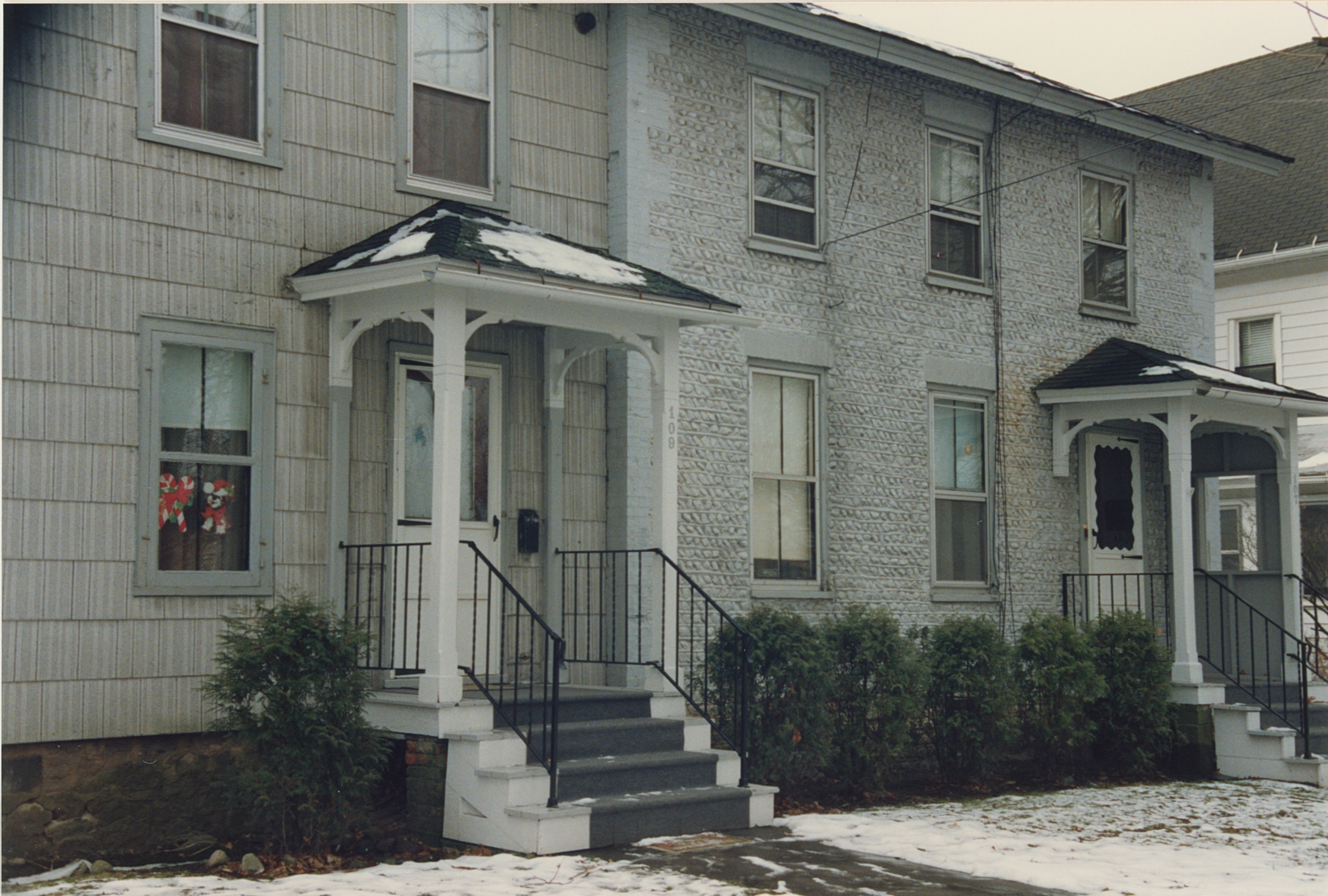 Arc-10 107 Maple Court 2